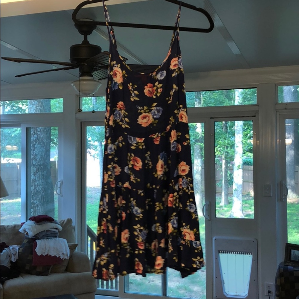 Blue floral print short dress